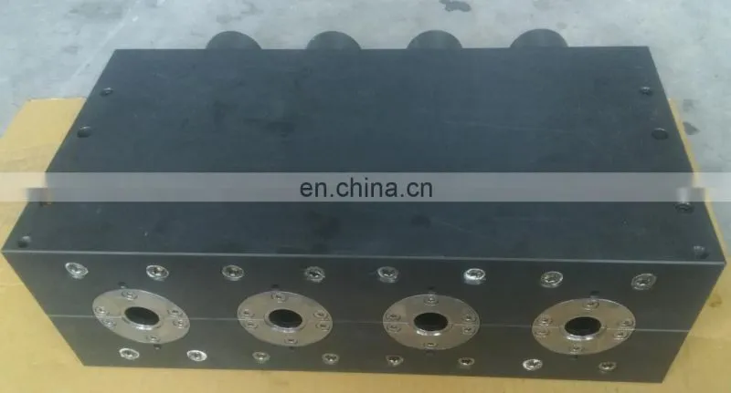 linear type 12000 bph PET bottle blowing machine