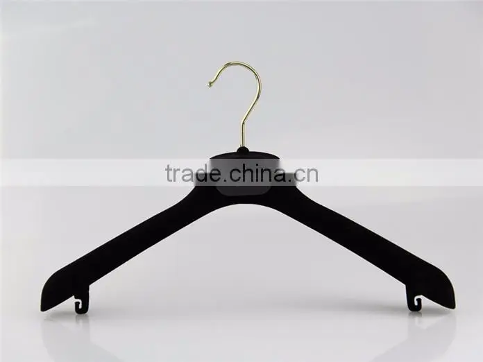 CY-631 custom flocking plastic hanger velvet plastic hangers for wide shoulder