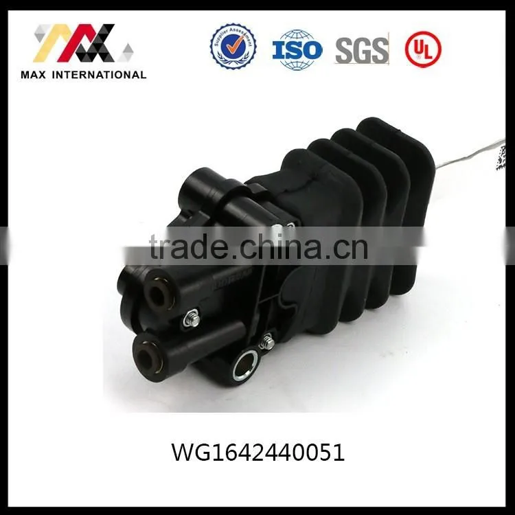 Sinotruk HOWO Truck Cabin Height Control Valve (Wg1642440051)