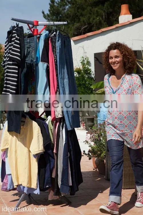Collapsable Clothes Hangers & Extension Pole Hangaway