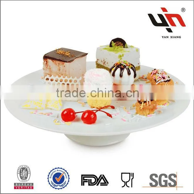Y2225 Hot White Covered Cake Plates