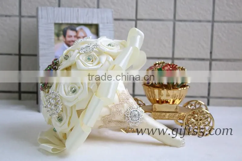 The best Brooch Bouque satin rose wedding flower crystal bouquet jewelry