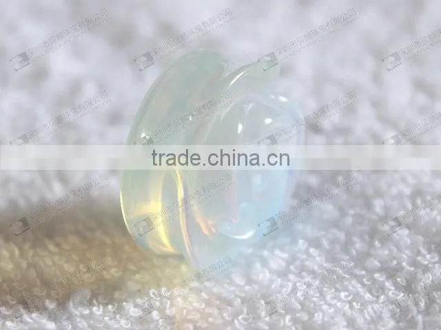 Carved flower gemstone ear plugs