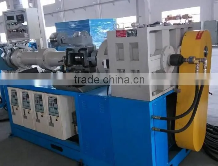 single screw cold-feed vacuum rubber extruder