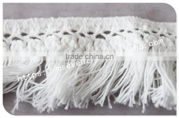 Customized color 3.5cm width polyester water soluble fringe lace trim for gament