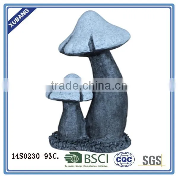 Garden mushroom statues for garden decoration