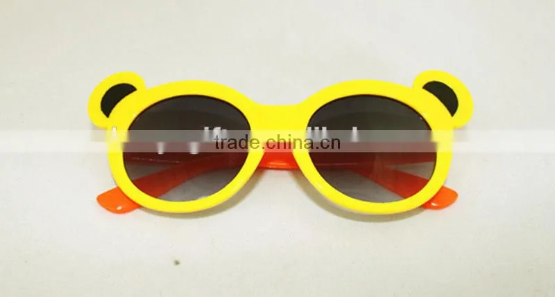 Cute Panda-Shape Glasses Kids Sun Glasses Fashionable Plastic Sunglasses
