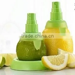 2015 wholesale new product customized LOGO household items PP fruit sprayer