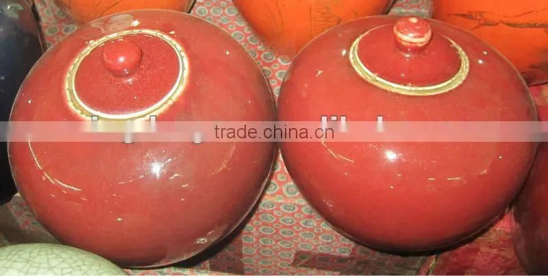 Chinese antique ceramic pot