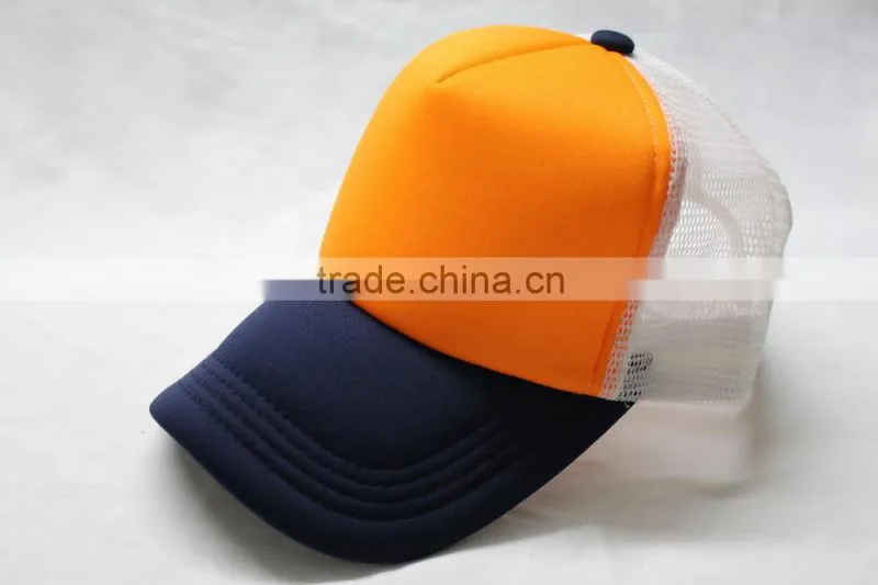 Different matching plain trucker caps in wholesale