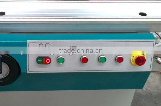 high quality woodwroking sliding table saw machinery with scoring blade