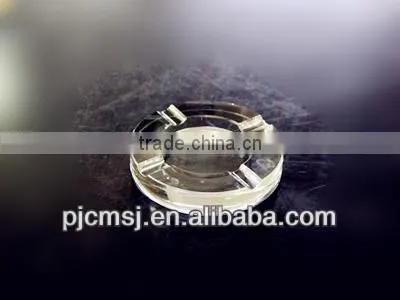 Beautiful Amber Color Crystal Ashtray for Office Decration