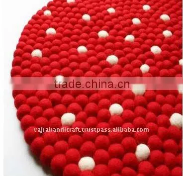 Felt Ball Rugs / Teppich
