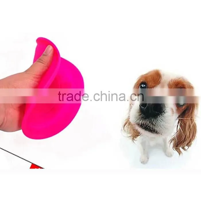 2015 funny outdoor playing dog silicone Flying Disc