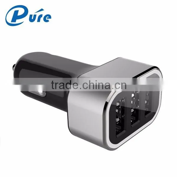 Factory newest multi port universal 5v 5.2A 3 usb car charger with blue LED indication