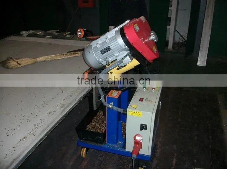 pipe cutting and beveling machine
