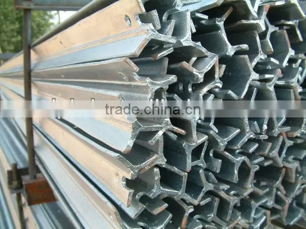 China Suppiler Q195 Black Bitumen Y Star Pickets