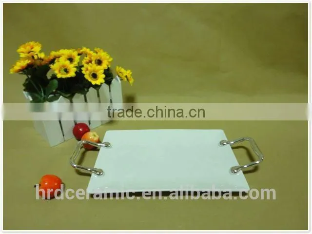 Rectangle stock Ceramic Bake Plate with Handle in Solid Color
