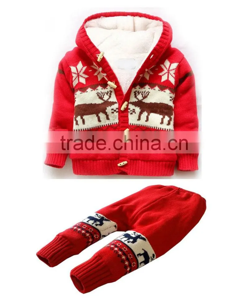 Latest red overcoat giraffe pattern children hooded Christmas sweater coat