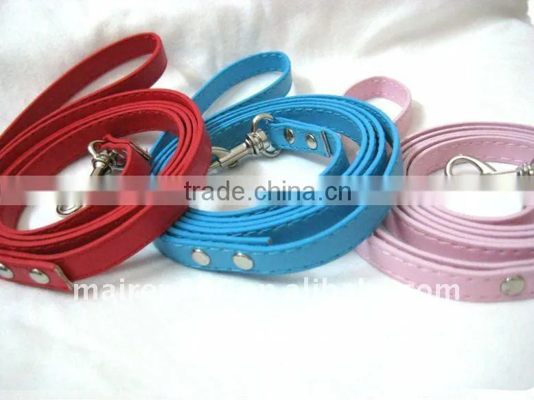 Dog collars and leashes