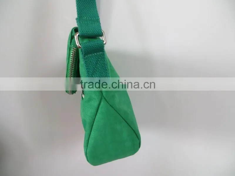 2016 new style hot sale waterproof nylon handbag durable shoulder bag