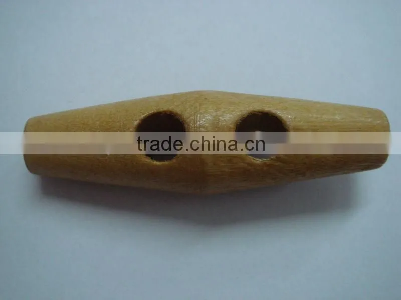 2014 fashion natural wooden button 2 holes wood horn button