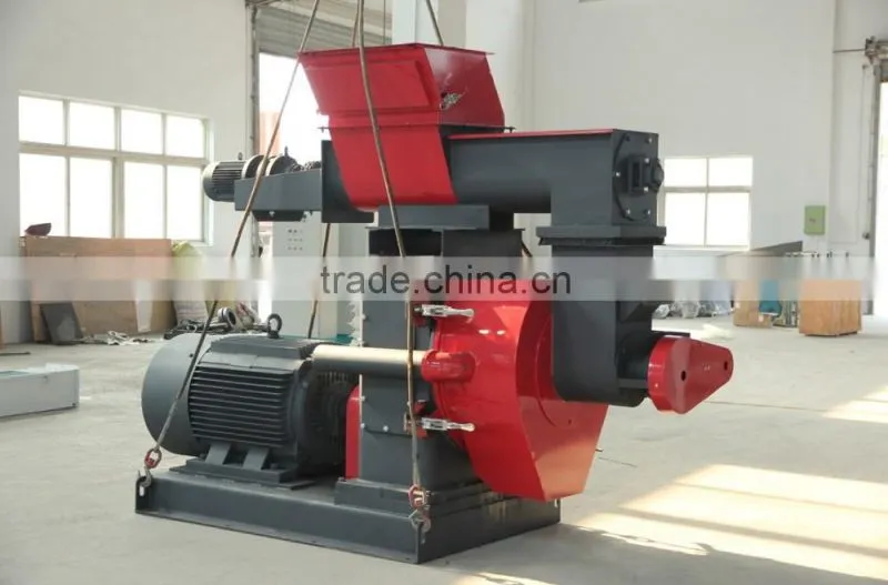 (Skype: hnlily07) high quality pine wood pellet machine/ best price china 6-12mm wood pellet machine