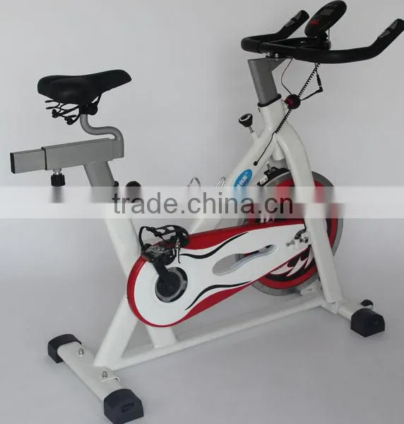 DKS 62000 Relaxed Adjustable Seat Exercise Bike