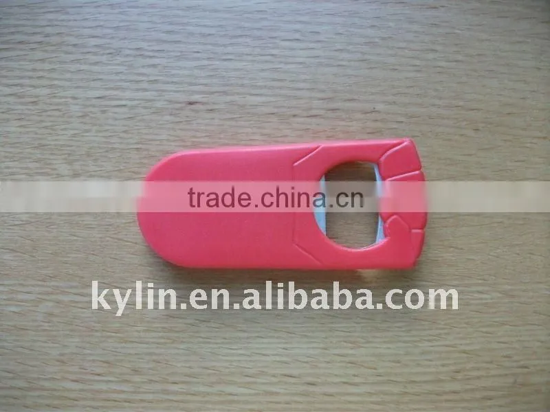 round shape plastic bottle opener