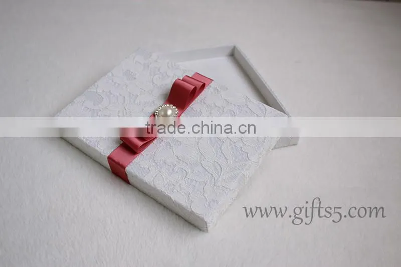 Handmade elegant white lace wedding invitation boxes