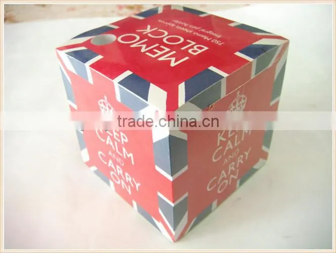 cute customized printing sticky note with wooden pallet