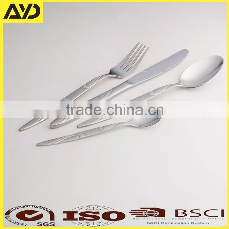 24 Piece Stainless steel cutlery set in gift box