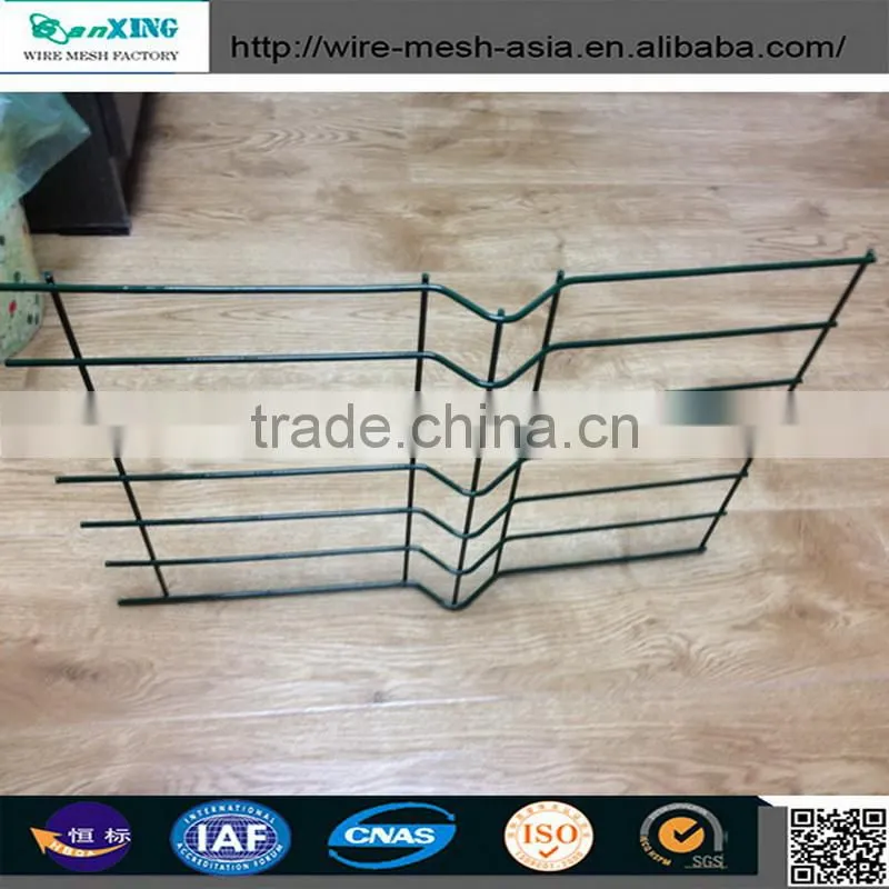 china supplier 2x4 pvc coated welded wire mesh panel