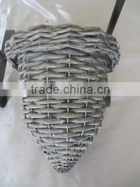 Rattan woven flower vase wicker