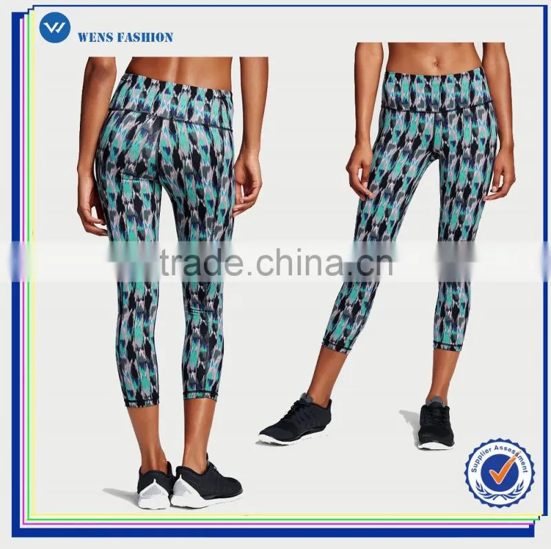 sexy girls wearing yoga pants and women wearing tight yoga pants