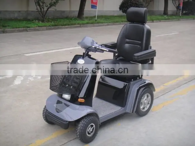 Four Wheel Electric Mobility Scooter with Luxury Chair