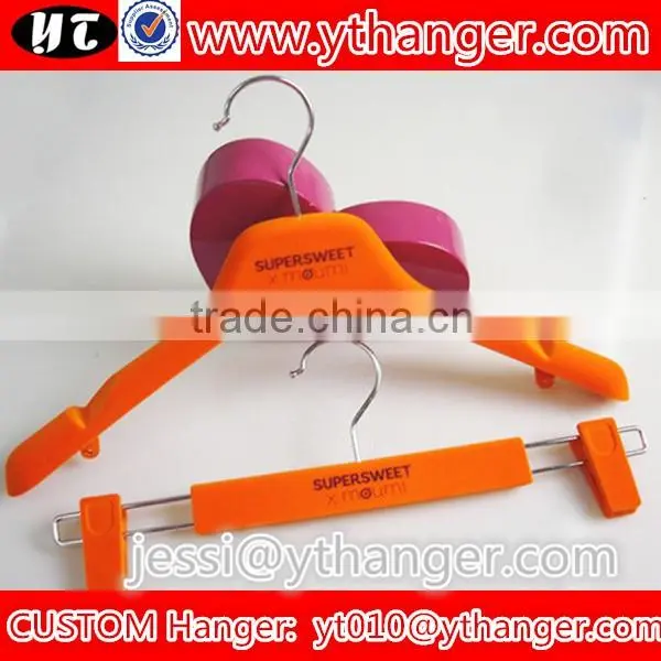 YY0466 your own brand clothing velvet hanger color velvet dress hanger with clips