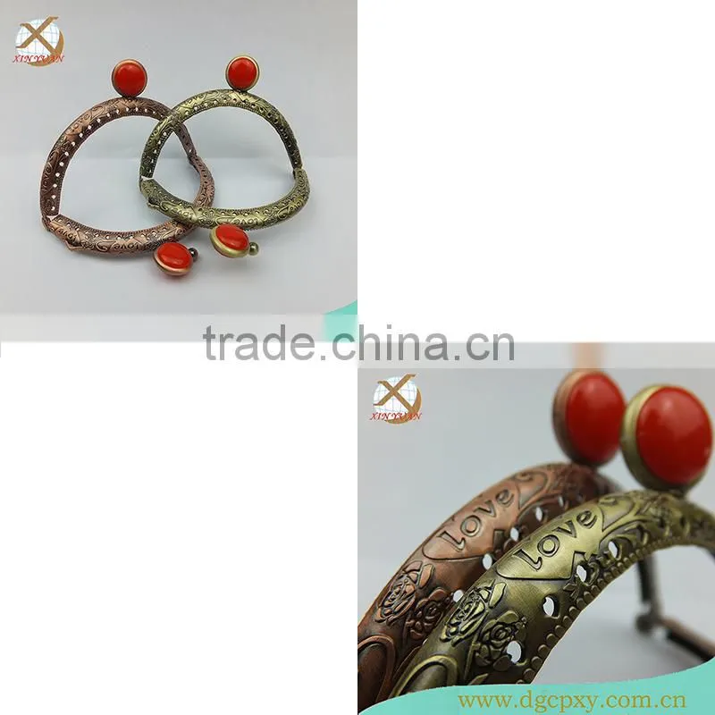 Embossing LOVE metal frame for small purse direct supplier