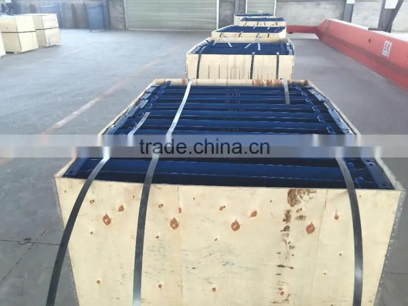 ISO Standard Electricity Spray Painting Steel Support Bracket For Conveyor Idler Roller