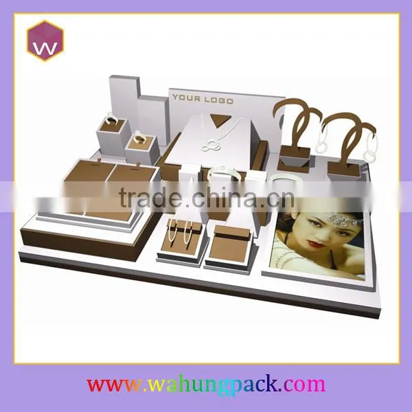 Fashion Design Jewelry Display Showcase/ Commercial MDF Jewelry Display Cabinet For Exhibition