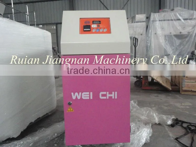 Adhesive paper coating machine
