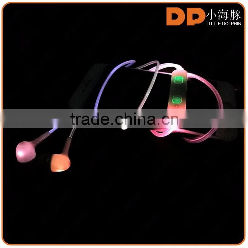 newest patent product color change LED earphone headphone for iphone