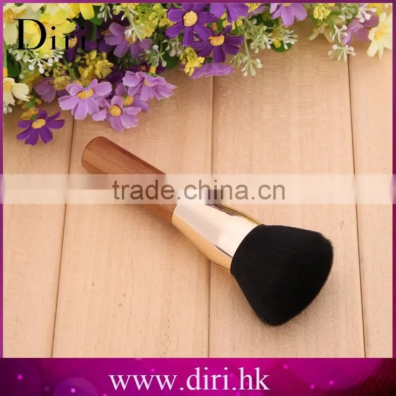 Newest 2016 Wood Nylon Wool Soft Fiber Foundation Brush Makeup Brushes
