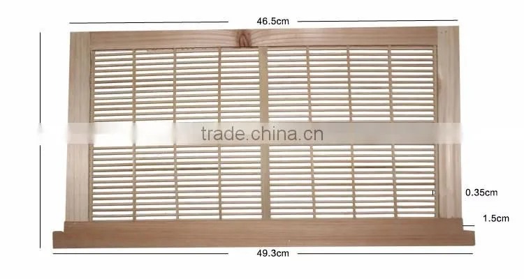 Beekeeping Fir Wood Frame Bamboo Sticks Vertical Queen Excluder