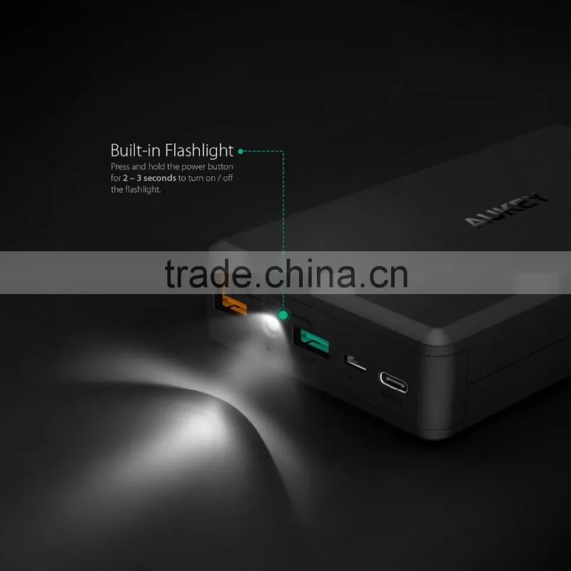 AUKEY Power Bank 30000mAh Portable Charger with Quick Charge 3.0 & USB C Port for Apple MacBook, iPhone, iPad, Samsung and More