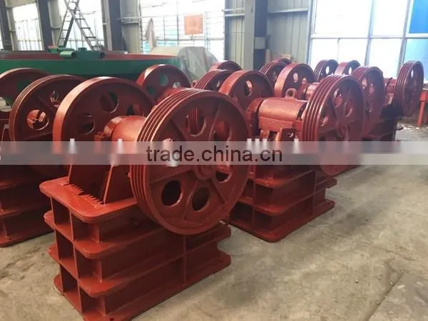 jaw crusher manufacturer ,stone crushing equipment