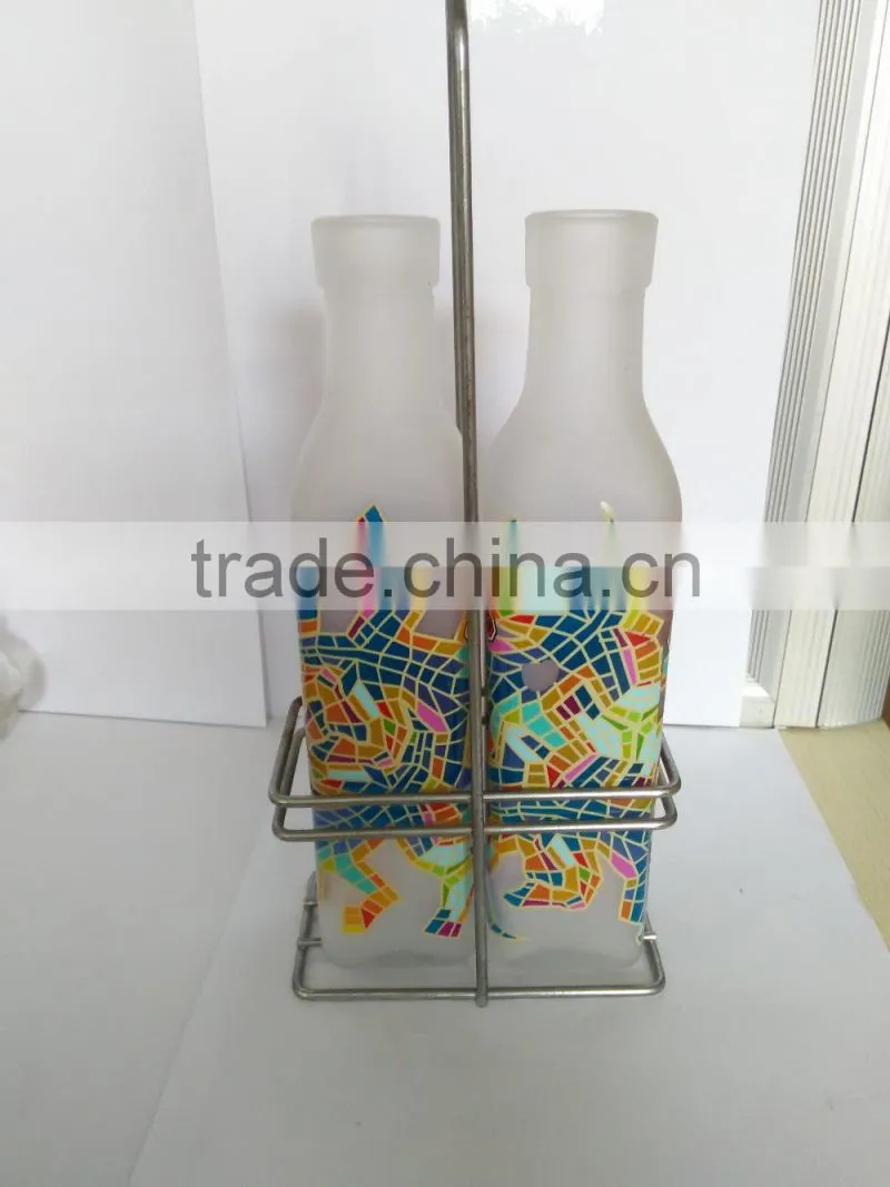 beautiful customized glass bottle /two bottles set with frame