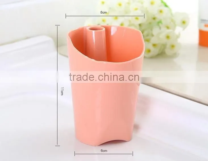 multifunction plastic toothbrush cup/toothbrush holder