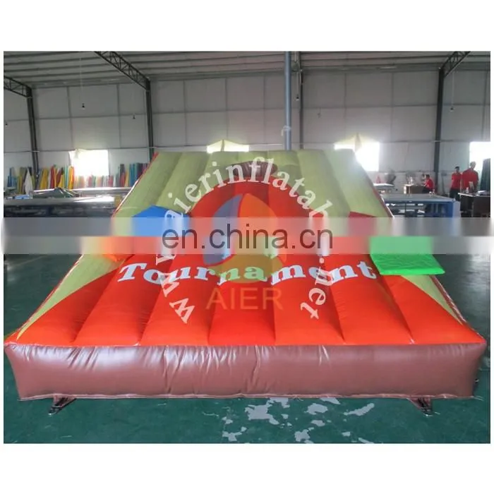 2017 Aier Cheap Giamt inflatable corn hole sport game