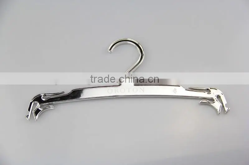 many kinds of plastic hanger for bra and underwear